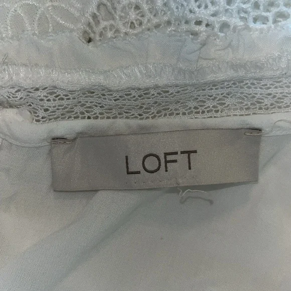 Loft Blouse Women Size XL White Lace Embroidery Vtg Look Classic Academia Cutout - Picture 9 of 10